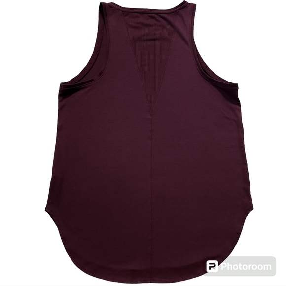 Athleta Essence Semi-Fitted Tank Burgundy/Wine Sz S - Picture 3 of 5